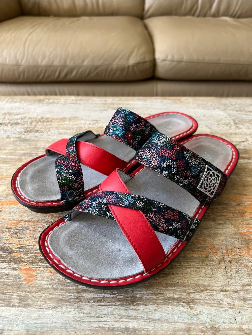 Alegria Victoriah Sandals Size 39/8-8 1/2